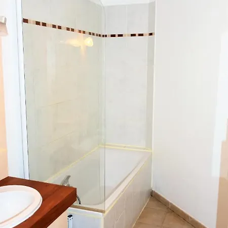 Appartamento 2/3 Pièces - 3 Etoiles - Piscine - Parking Roquebrune-sur Argens