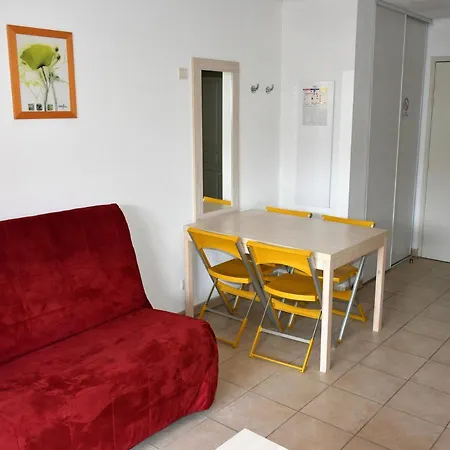 شقة 2/3 Pieces - 3 Etoiles - Piscine - Parking